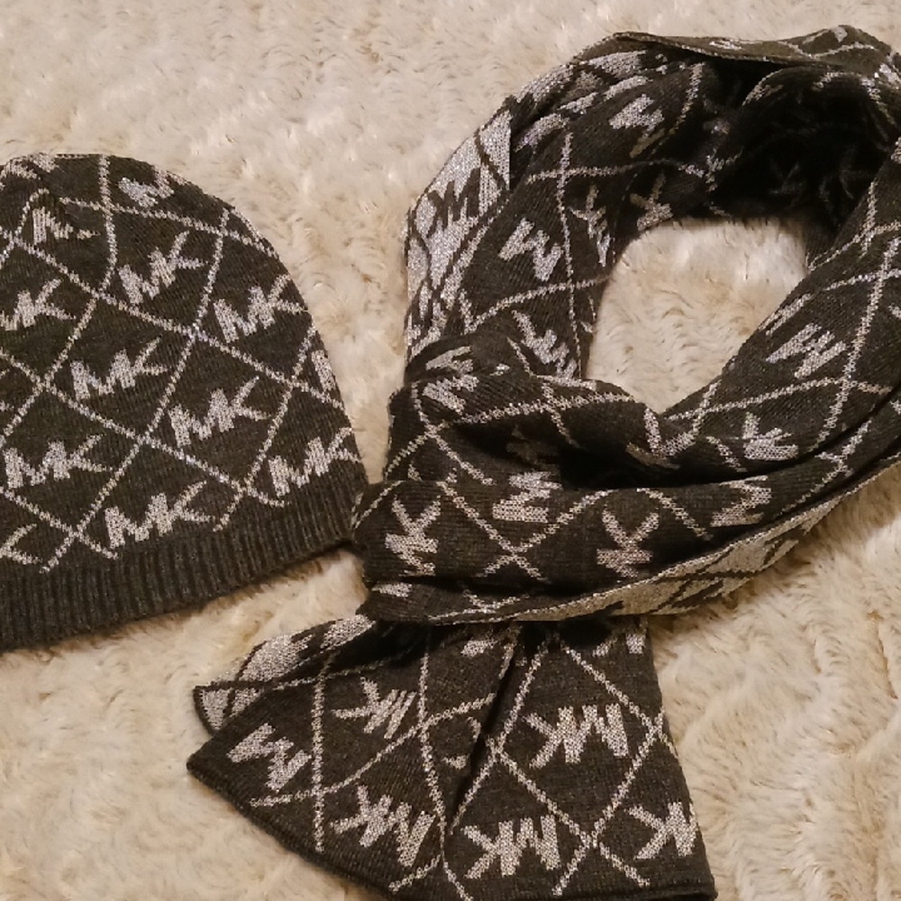 MK Glitter Monogram Knit Hat and Scarf Set
